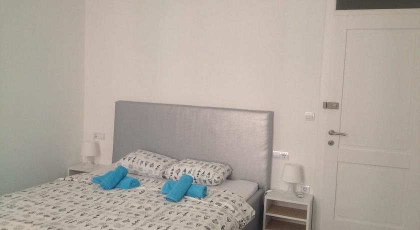 Hostel Ljiljana Pula Habitación foto